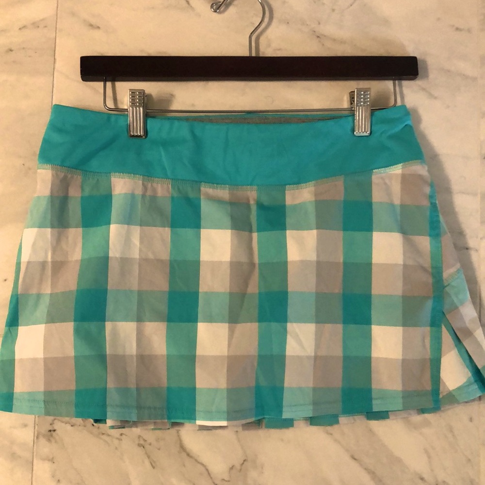 Excellent condition vintage lululemon skirt